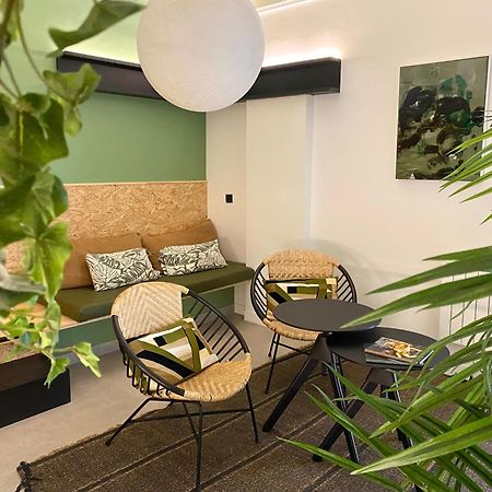 Mihotel Comte Lyon Kültér fotó