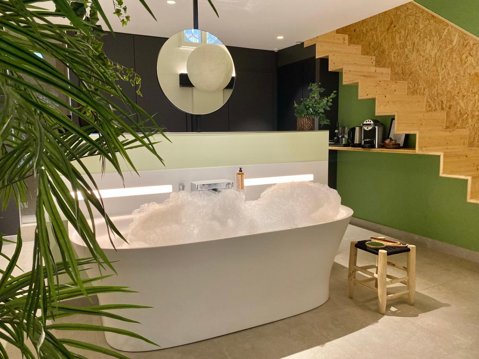 Mihotel Comte Lyon Kültér fotó
