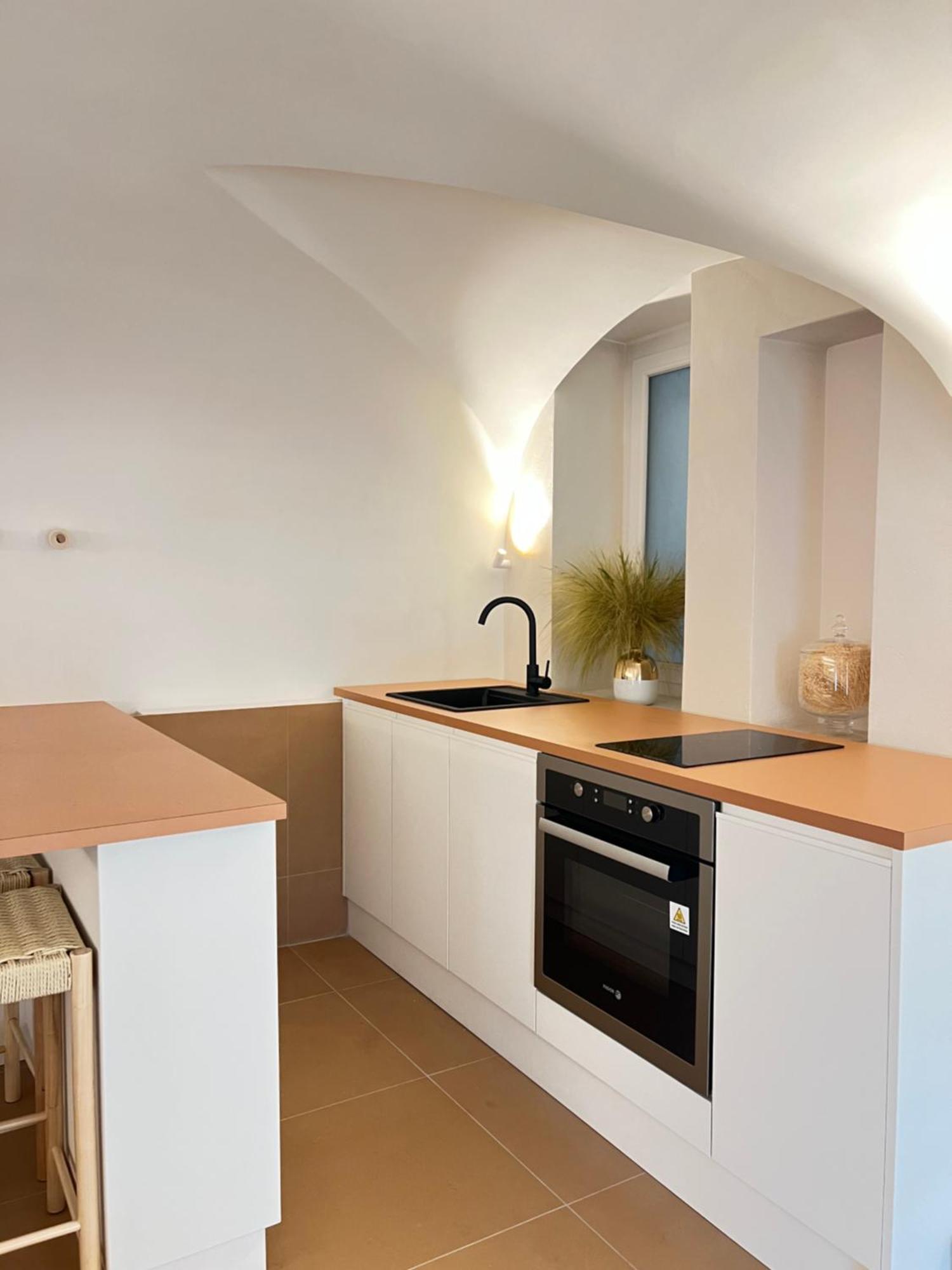 Mihotel Comte Lyon Kültér fotó