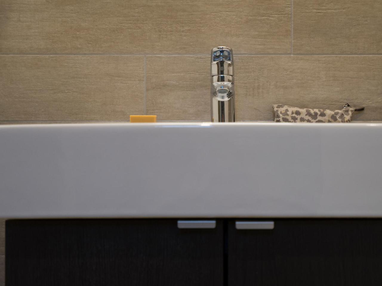 Mihotel Comte Lyon Kültér fotó